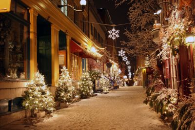 Holiday Lights Hanging in Kansas City, KS