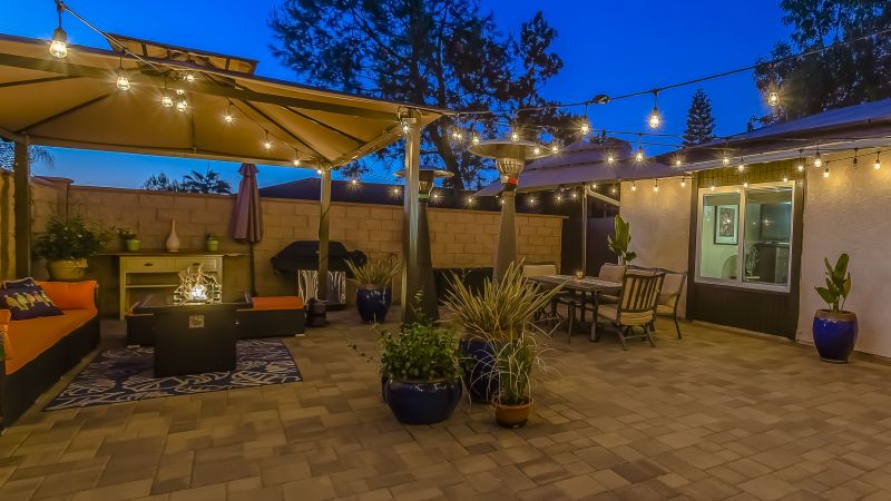 Deck and Patio Lighting Fixtures